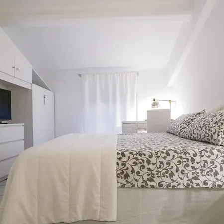 Apartmán Monolocale Commenda 33 Milán